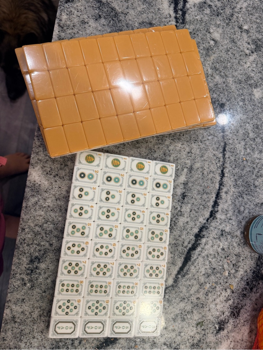 Unbranded Mahjong Tile Set - Tan and White Game Tiles